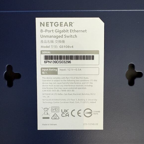 Netgear ProSafe GS108v4 8 Port Gigabit Desktop Ethernet Unmanaged Switch ProSafe - Picture 3 of 13